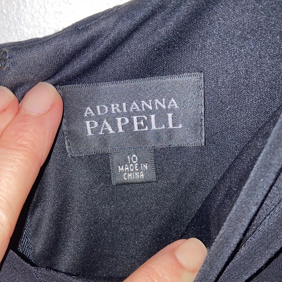 Adrianna Papell black cocktail dress. Beautiful design! Size 10. - Picture 10 of 10